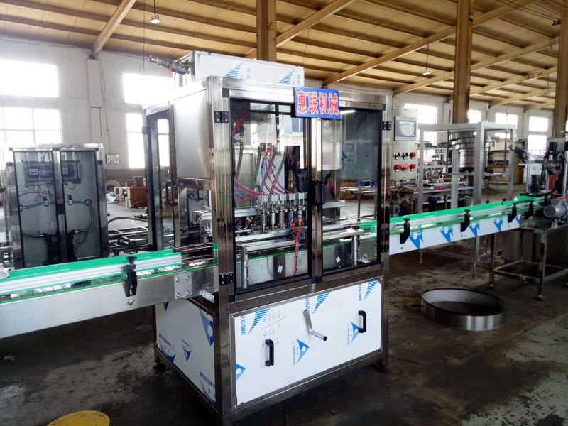 液體灌裝機(jī)