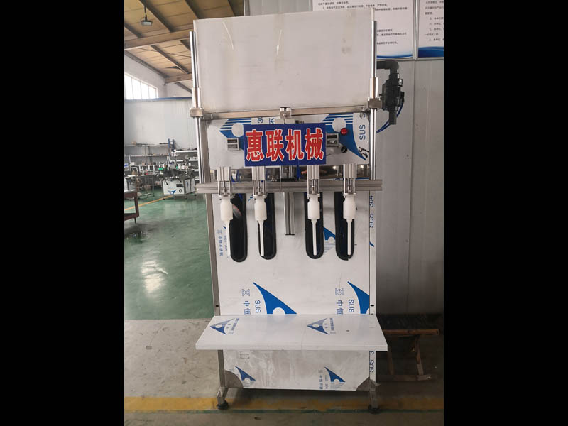 4頭耐腐蝕食用油灌裝機(jī)