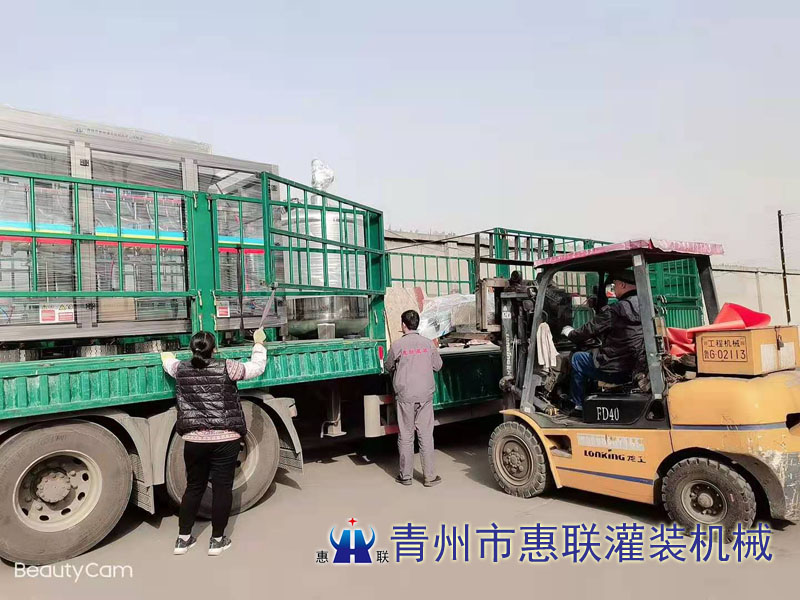 汽車尾氣潔凈液灌裝機