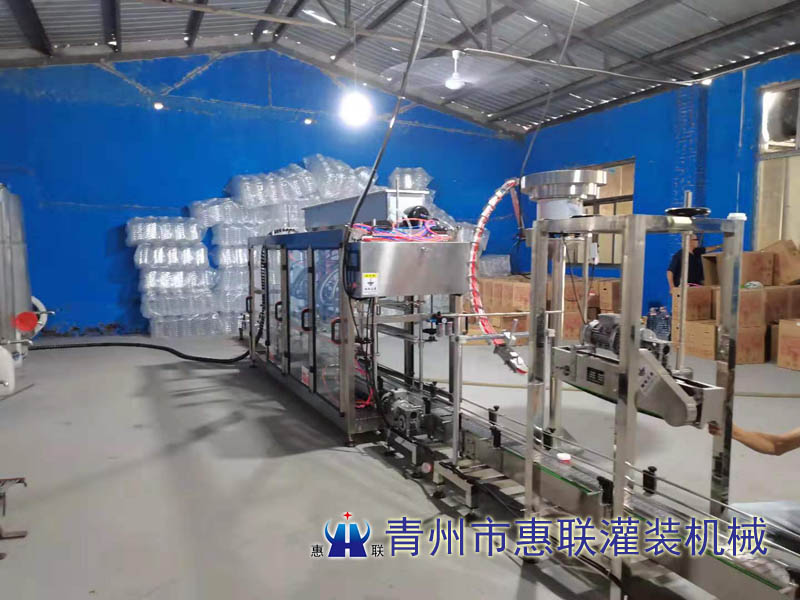 5L桶裝食用油灌裝機(jī)生產(chǎn)線